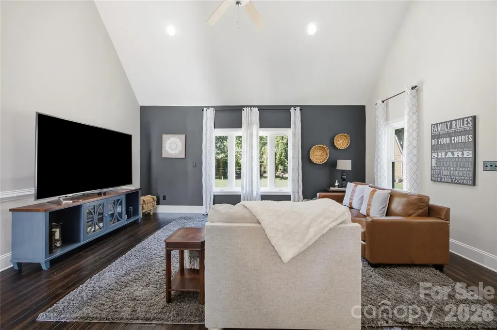 393 Ponderosa Circle Mooresville NC 28117