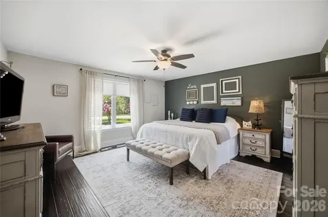 393 Ponderosa Circle Mooresville NC 28117