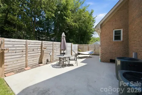 393 Ponderosa Circle Mooresville NC 28117