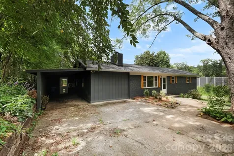 28 Pine Lane Asheville NC 28806
