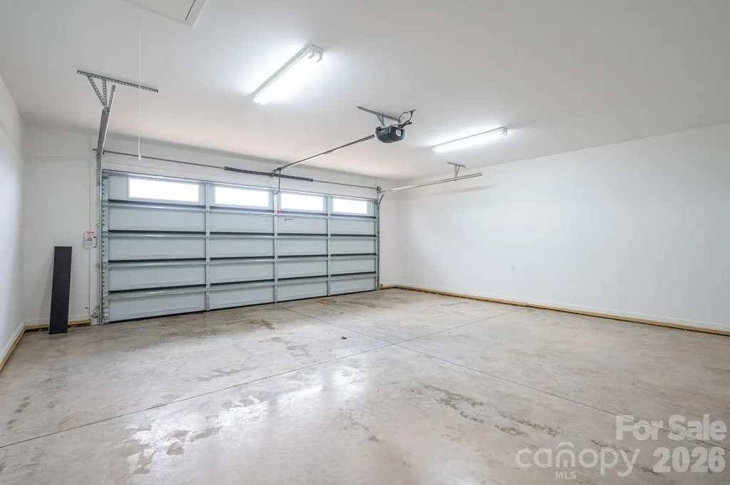 307 Northbrook Iii School Road Vale NC 28168
