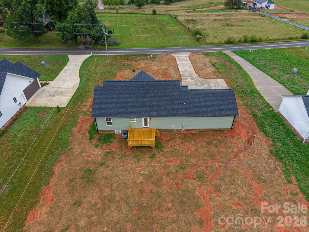 307 Northbrook Iii School Road Vale NC 28168