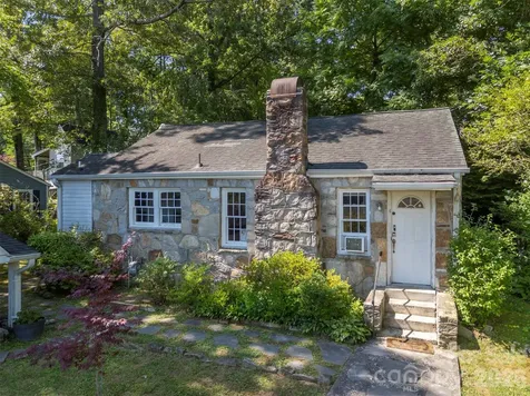 720 Sylvan Boulevard Hendersonville NC 28791