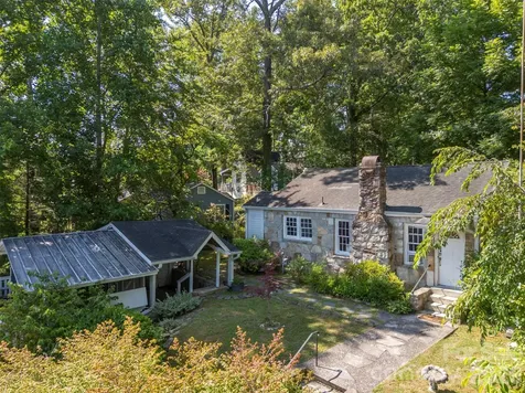 720 Sylvan Boulevard Hendersonville NC 28791