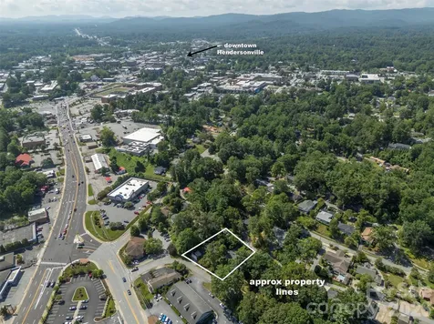 720 Sylvan Boulevard Hendersonville NC 28791