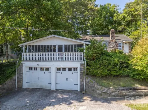 720 Sylvan Boulevard Hendersonville NC 28791
