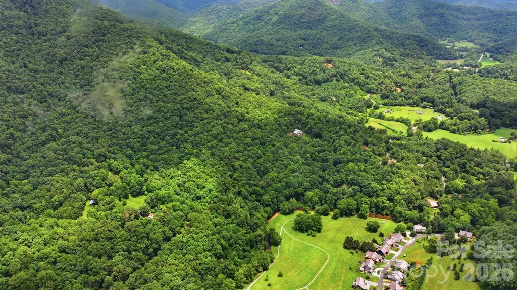 000 Suntrace Circle Cullowhee NC 28723
