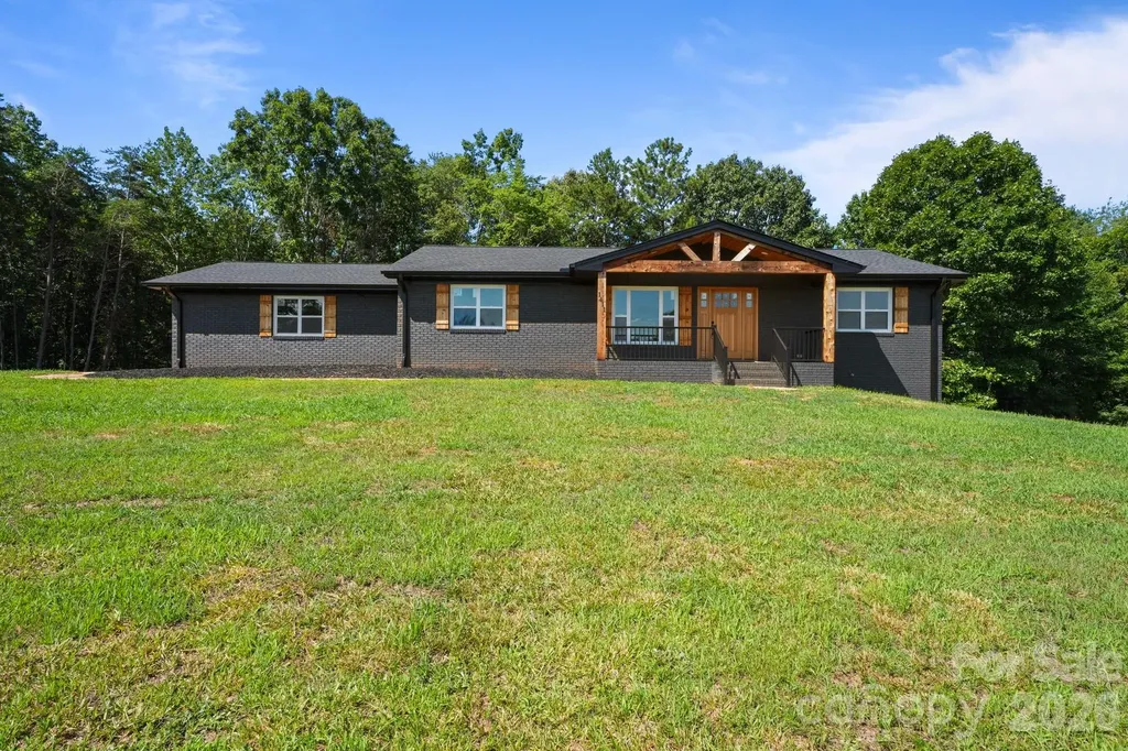 1411 W V Thompson Road Rutherfordton NC 28139
