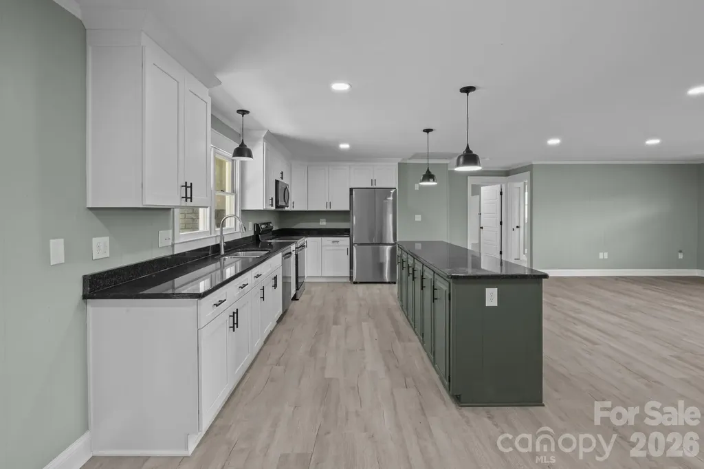 1411 W V Thompson Road Rutherfordton NC 28139