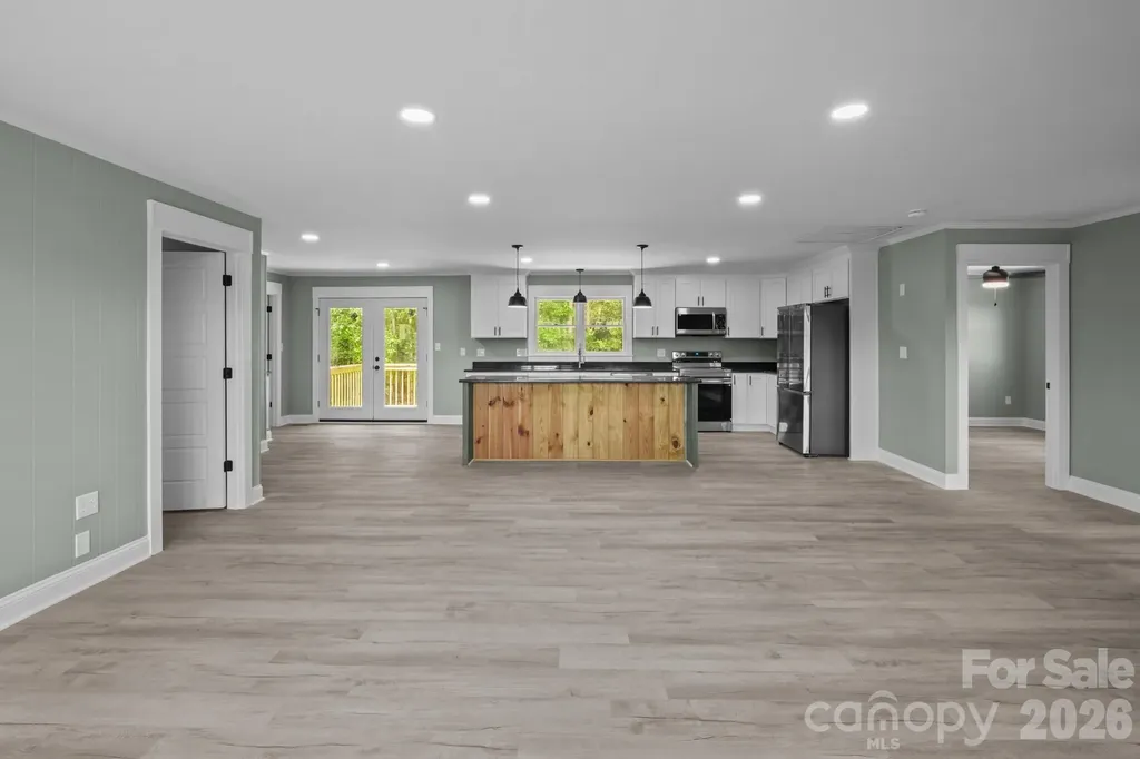 1411 W V Thompson Road Rutherfordton NC 28139