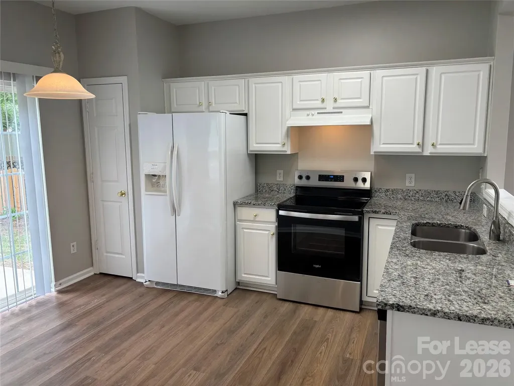 2435 Normancrest Court Charlotte NC 28270