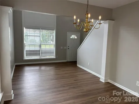 2435 Normancrest Court Charlotte NC 28270