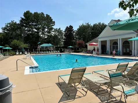 2435 Normancrest Court Charlotte NC 28270