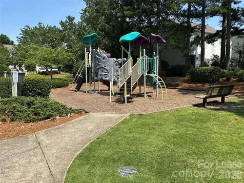 2435 Normancrest Court Charlotte NC 28270