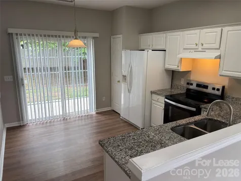 2435 Normancrest Court Charlotte NC 28270