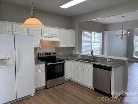 2435 Normancrest Court Charlotte NC 28270