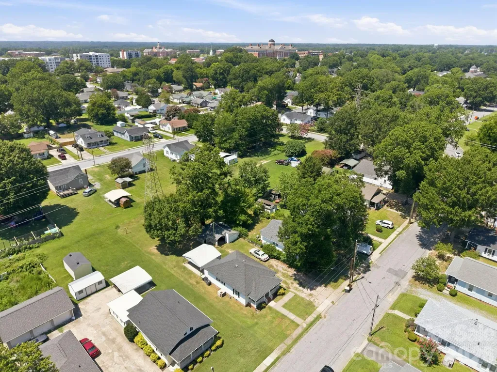 210 York Avenue Kannapolis NC 28083