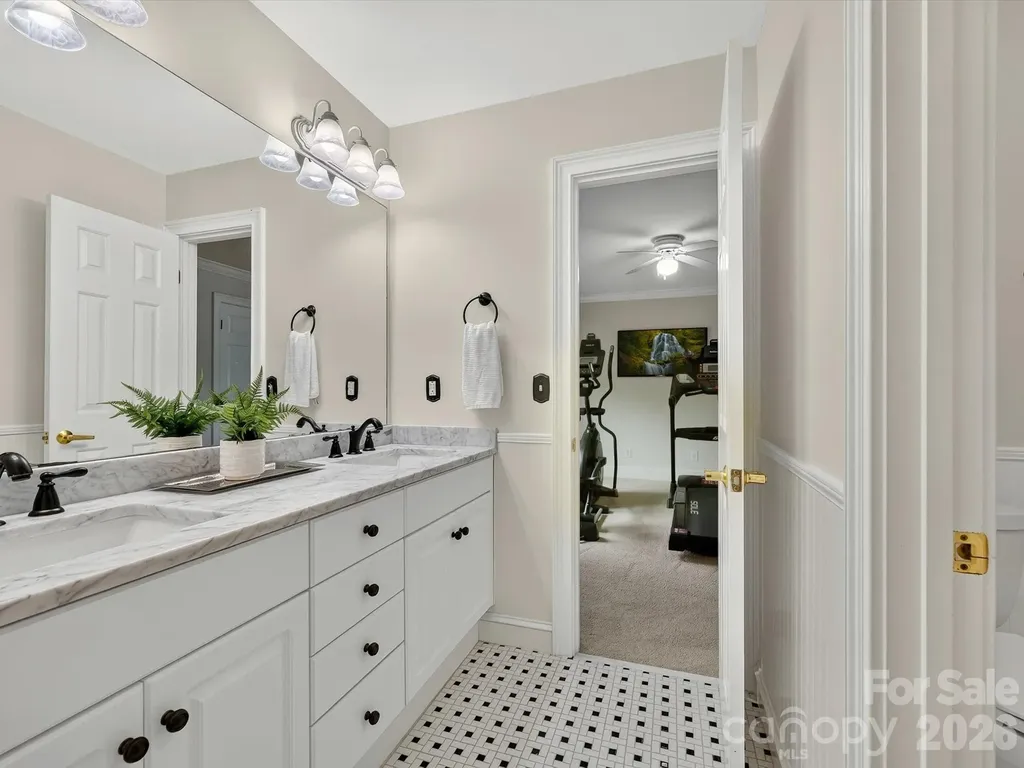4306 Shepherdleas Lane Charlotte NC 28277