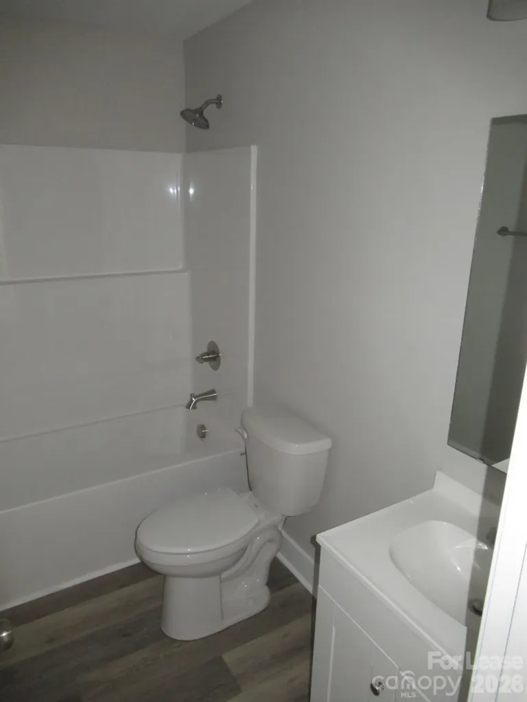 427 Northbrook Iii School Road Vale NC 28168