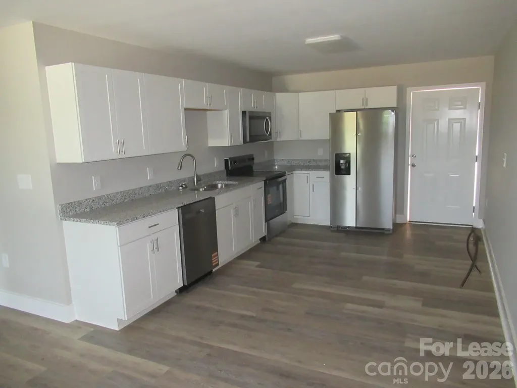427 Northbrook Iii School Road Vale NC 28168