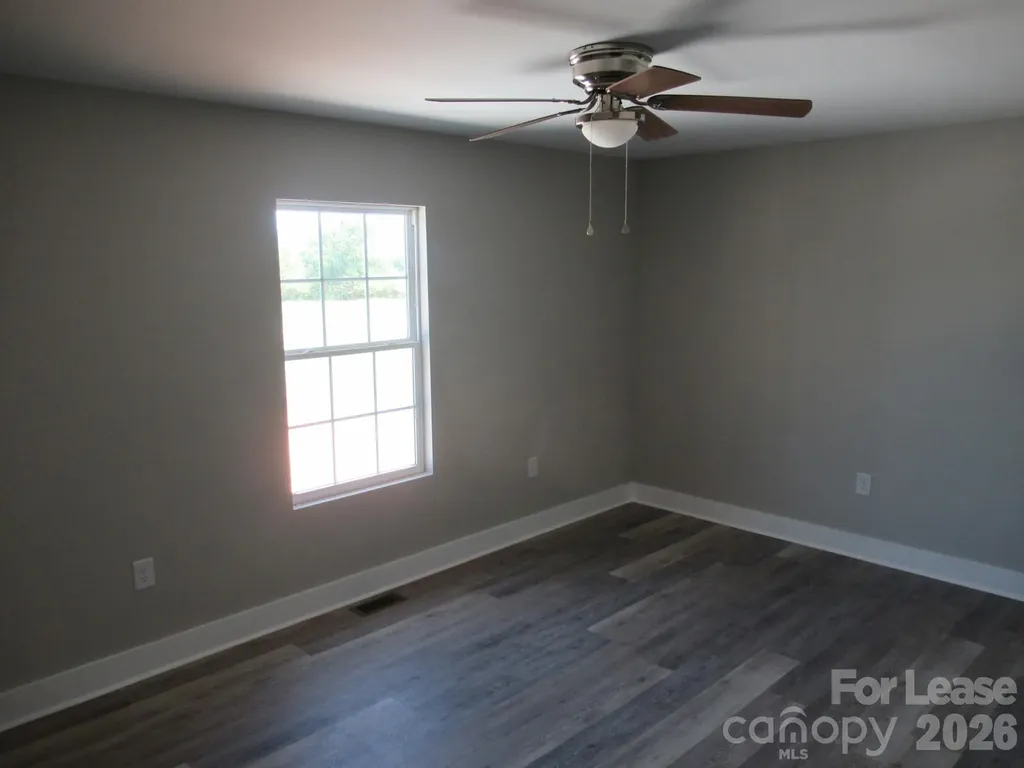 427 Northbrook Iii School Road Vale NC 28168
