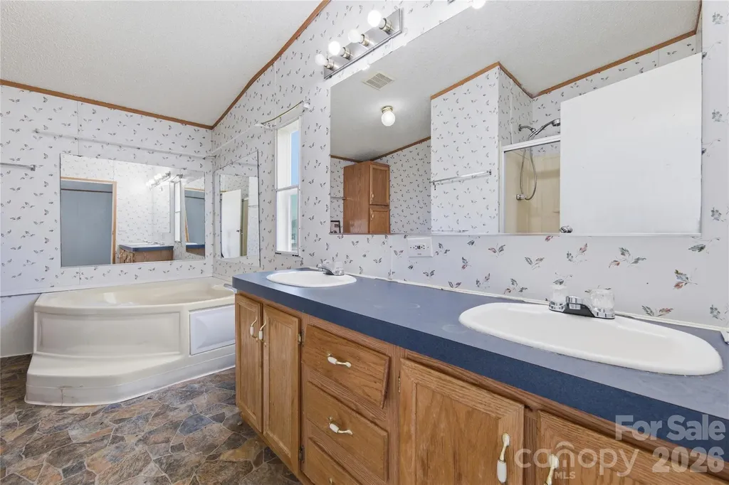 2299 Dellinger Drive Newton NC 28658
