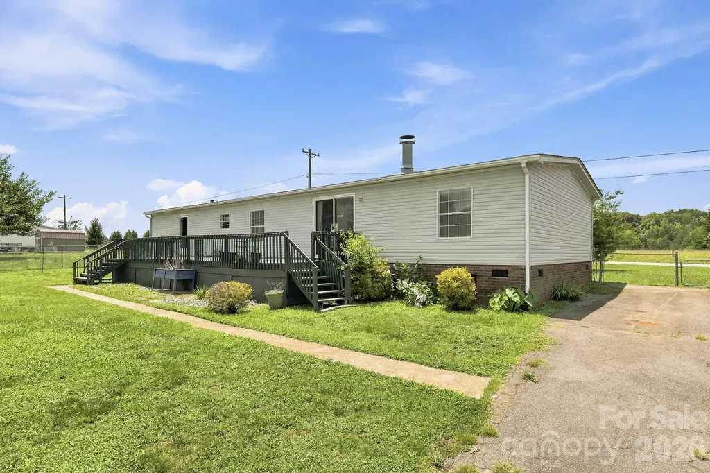 2299 Dellinger Drive Newton NC 28658