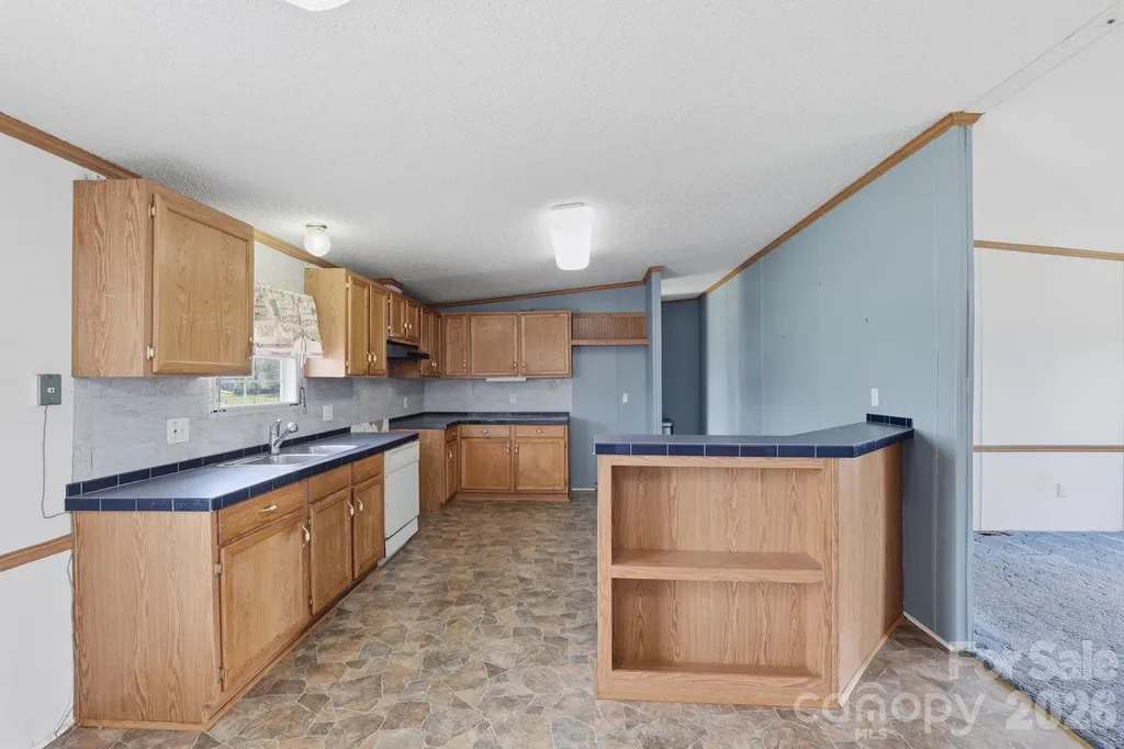 2299 Dellinger Drive Newton NC 28658