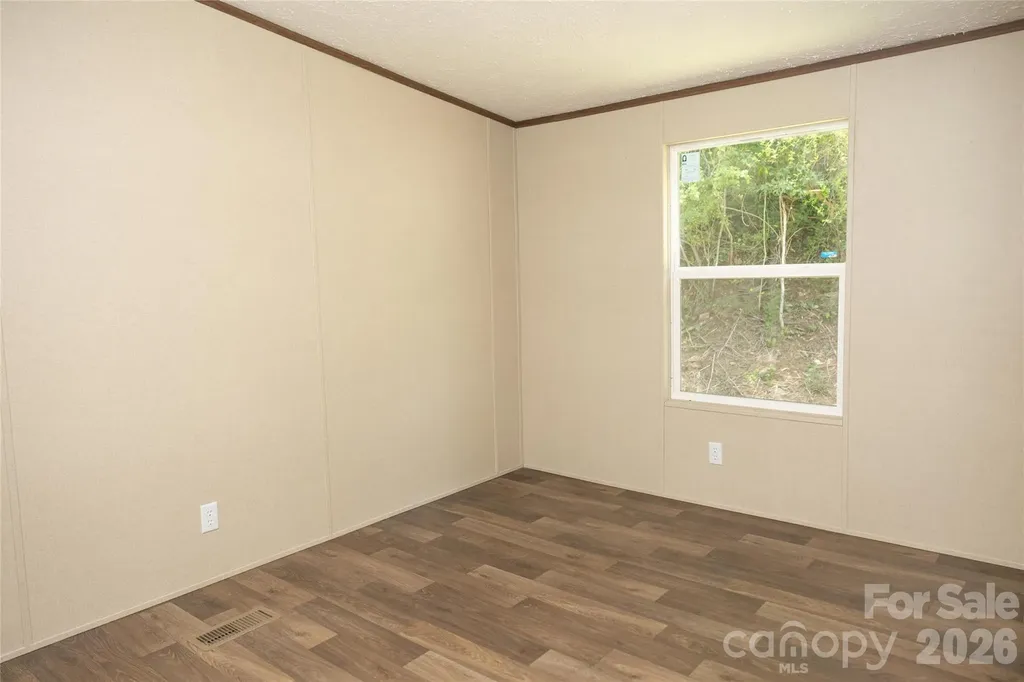157 Berry Street Spruce Pine NC 28777