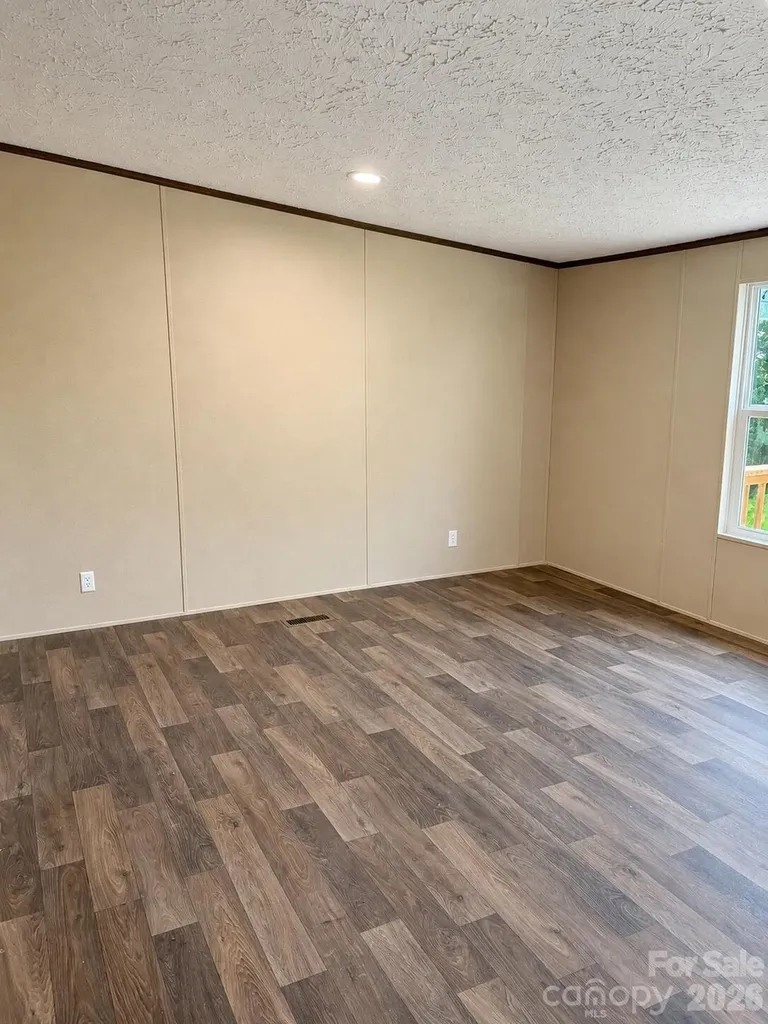 157 Berry Street Spruce Pine NC 28777