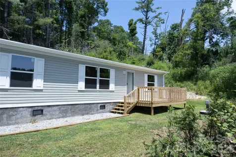 157 Berry Street Spruce Pine NC 28777