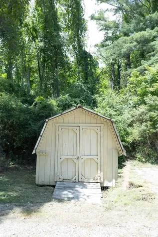 157 Berry Street Spruce Pine NC 28777