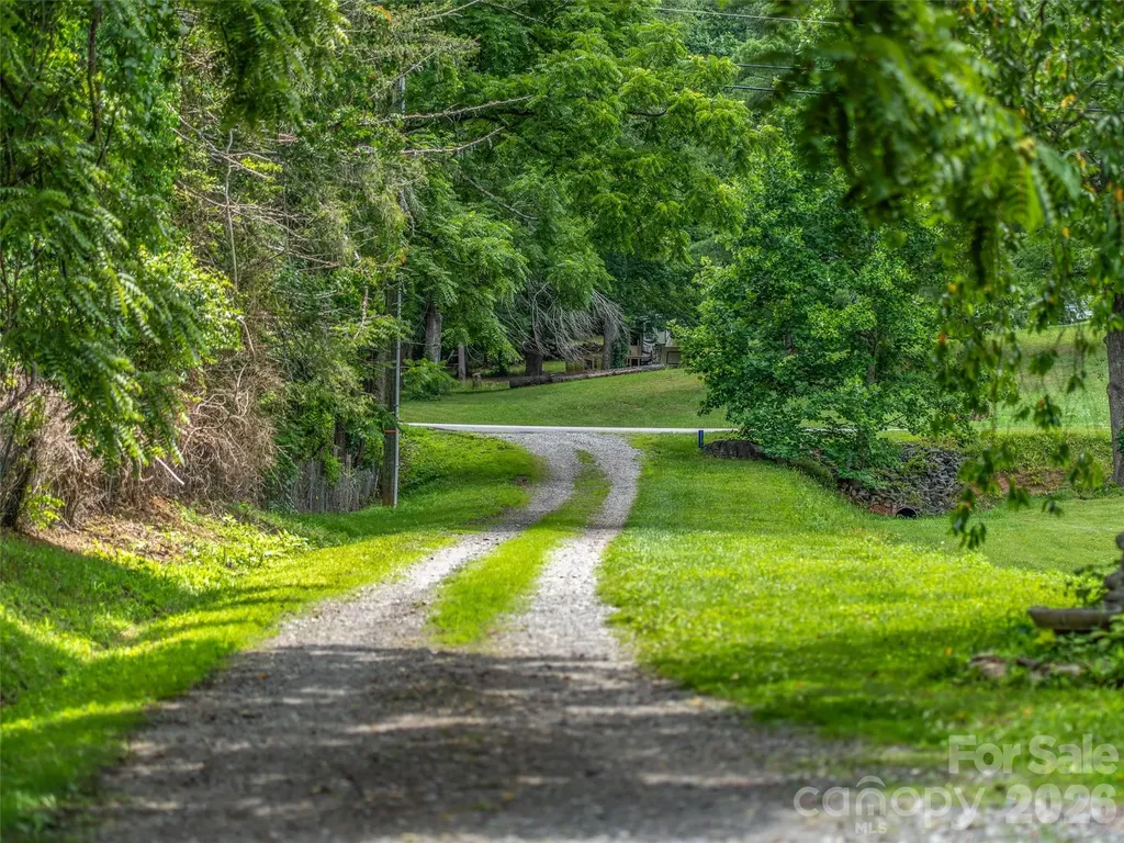 474 Rose Hill Road Asheville NC 28803