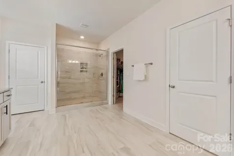 2409 Napa Terrace Lake Wylie SC 29710