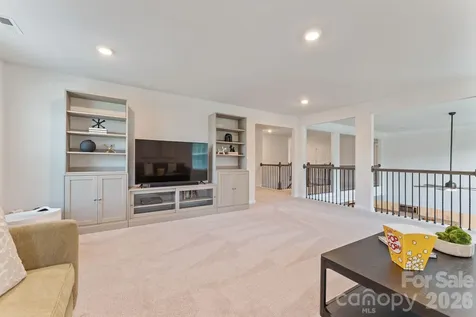 2409 Napa Terrace Lake Wylie SC 29710