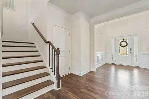 2409 Napa Terrace Lake Wylie SC 29710