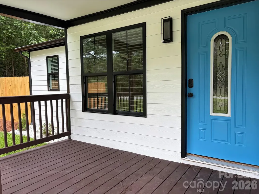 8761 Old Wire Road Laurel Hill NC 28351