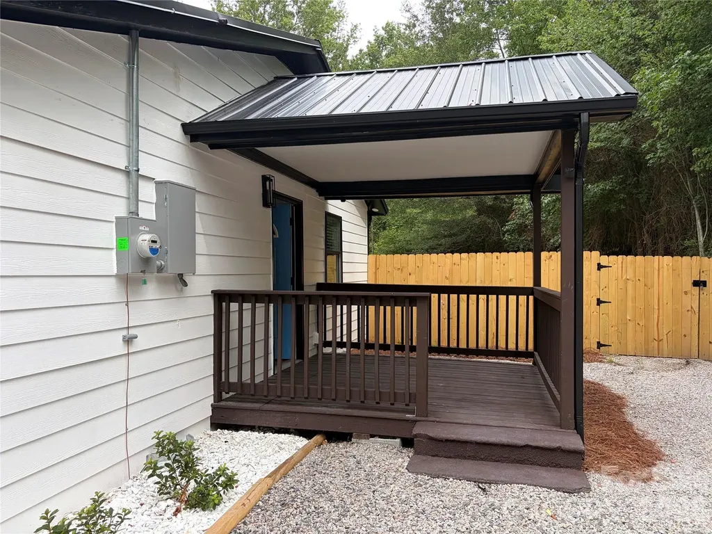 8761 Old Wire Road Laurel Hill NC 28351