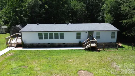 3585 Woodstream Drive Maiden NC 28650