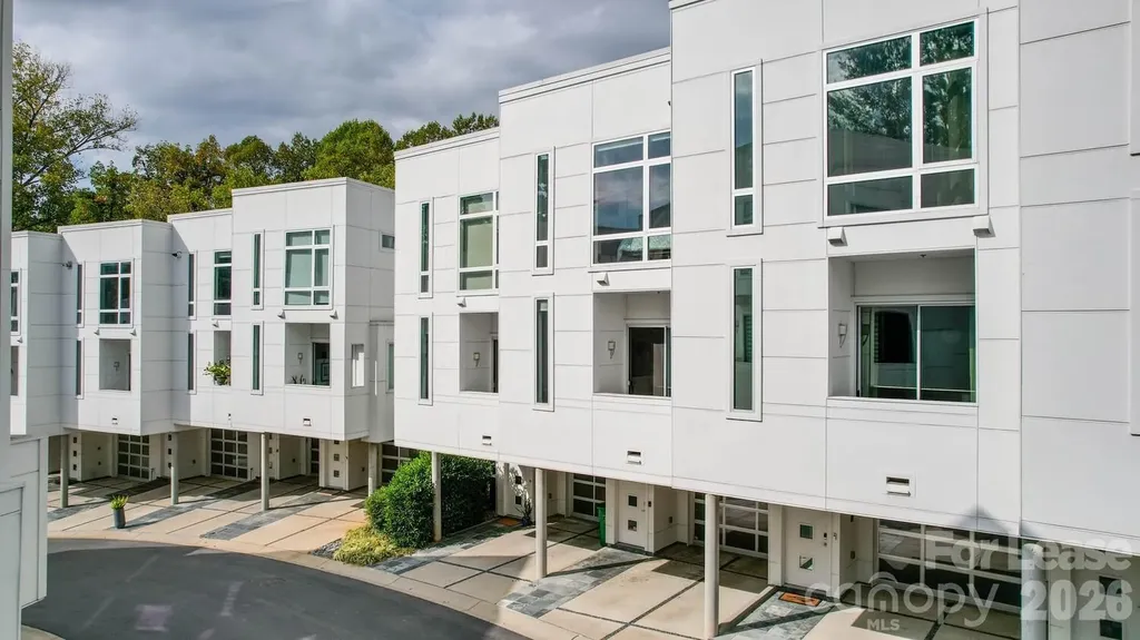 322 Viburnum Way Court Charlotte NC 28208