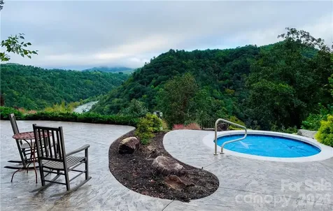75 Longview Court Marshall NC 28753