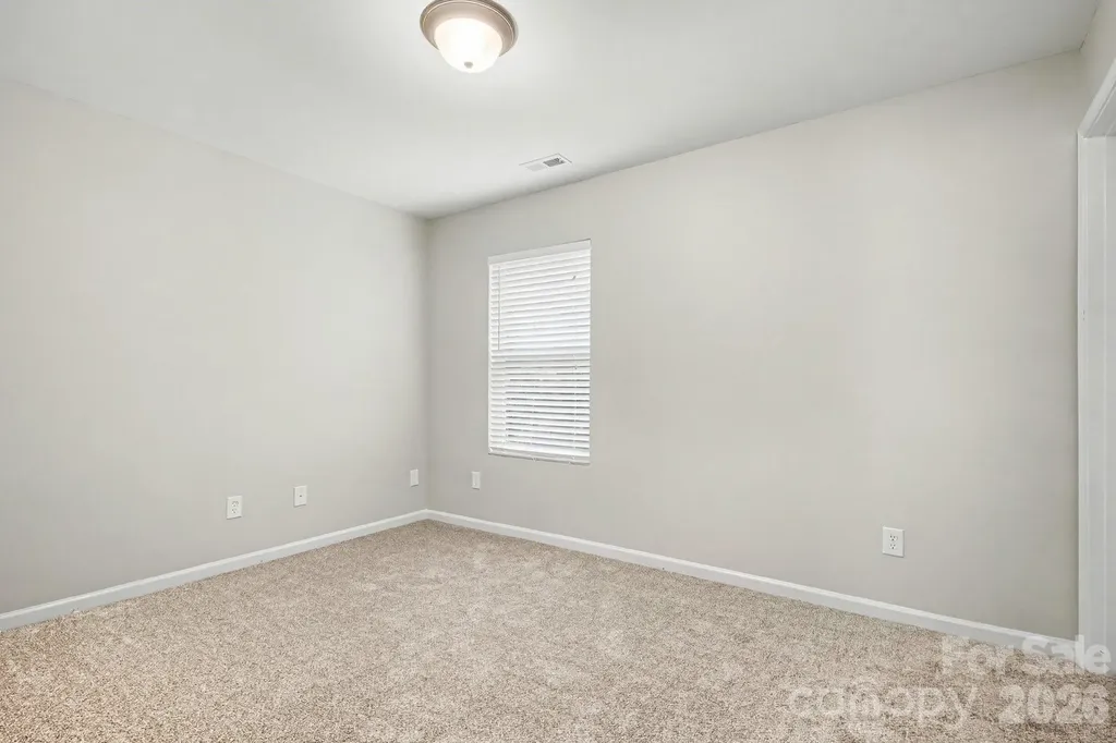 11807 Oak Street Charlotte NC 28269
