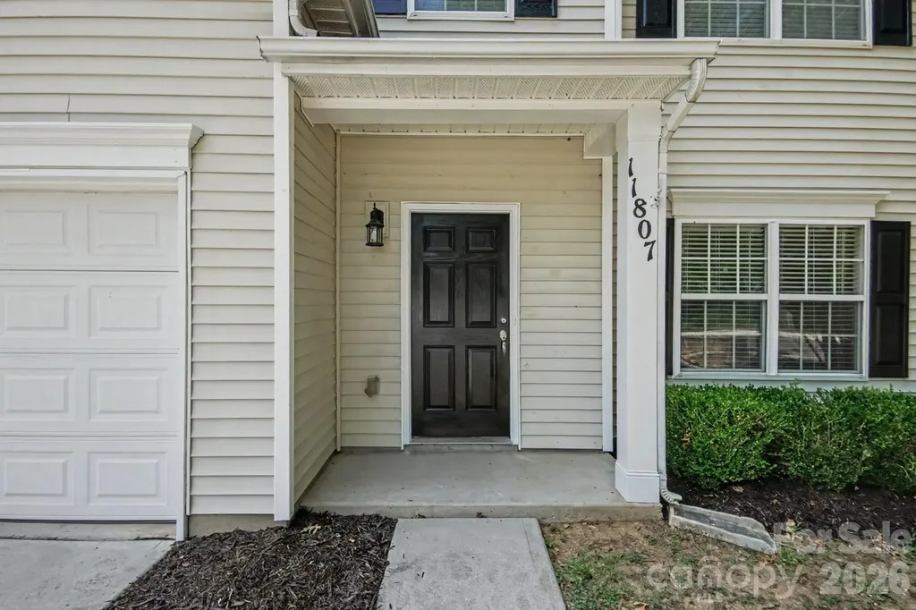 11807 Oak Street Charlotte NC 28269