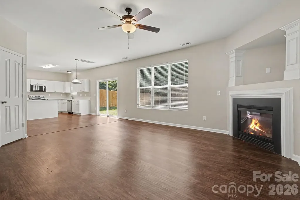 11807 Oak Street Charlotte NC 28269