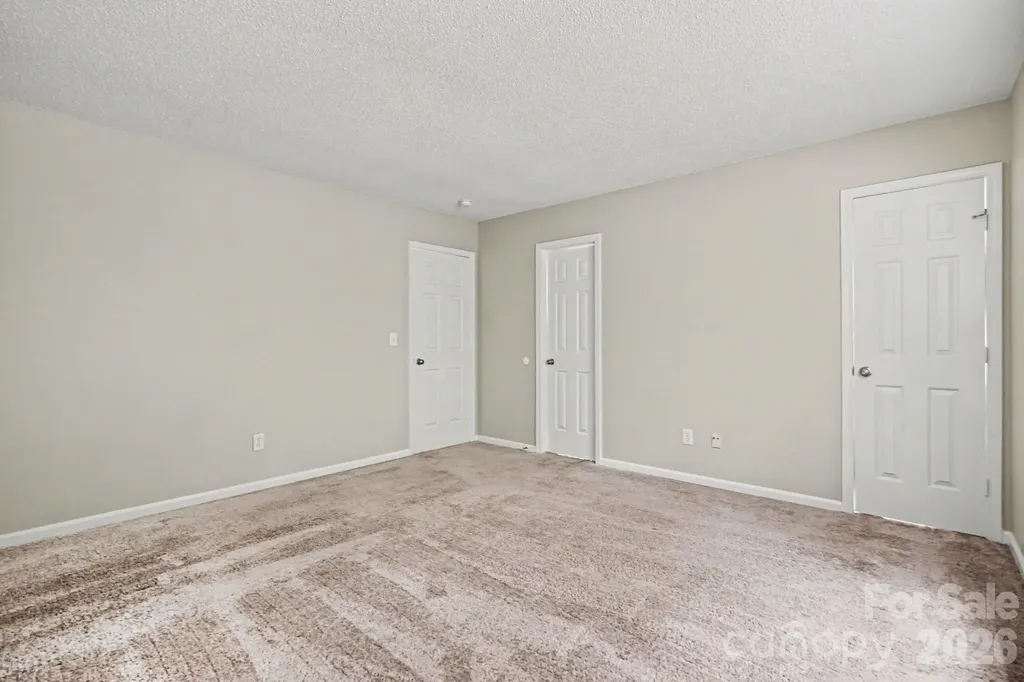 10346 Cannarti Drive Charlotte NC 28273