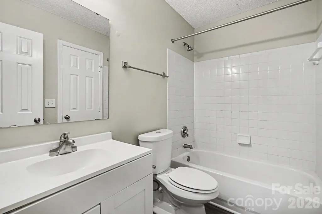 10346 Cannarti Drive Charlotte NC 28273