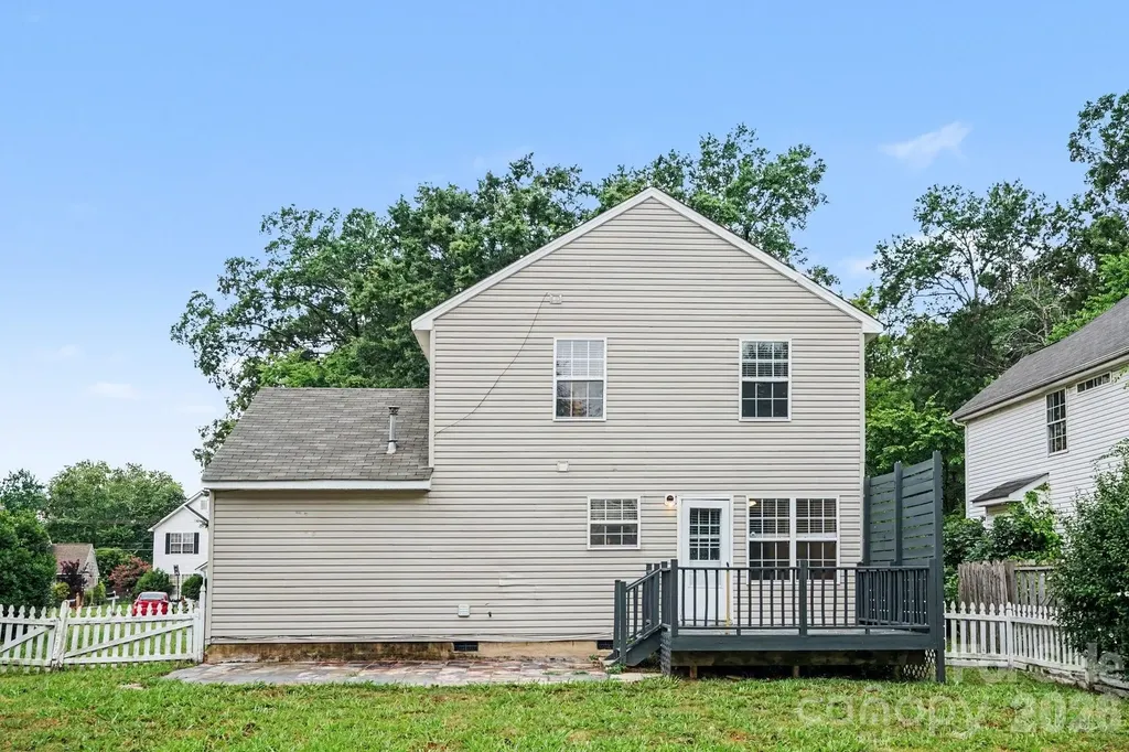 10346 Cannarti Drive Charlotte NC 28273