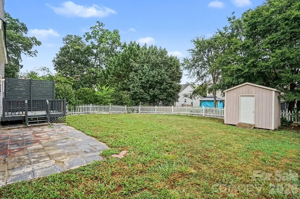 10346 Cannarti Drive Charlotte NC 28273