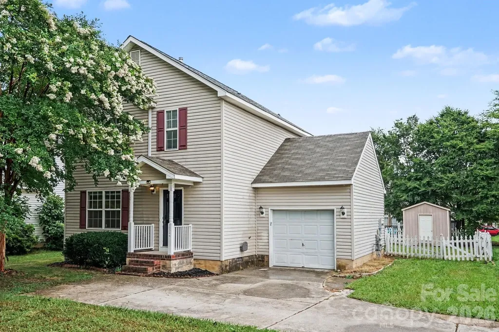 10346 Cannarti Drive Charlotte NC 28273