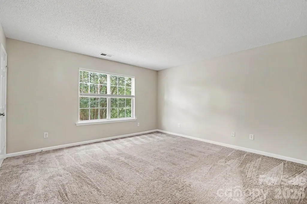10346 Cannarti Drive Charlotte NC 28273
